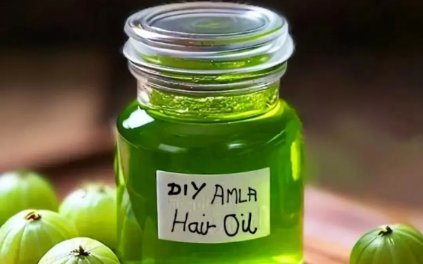 The Ultimate Guide to Homemade Amla Hair Oil for Stronger, Healthier Hair